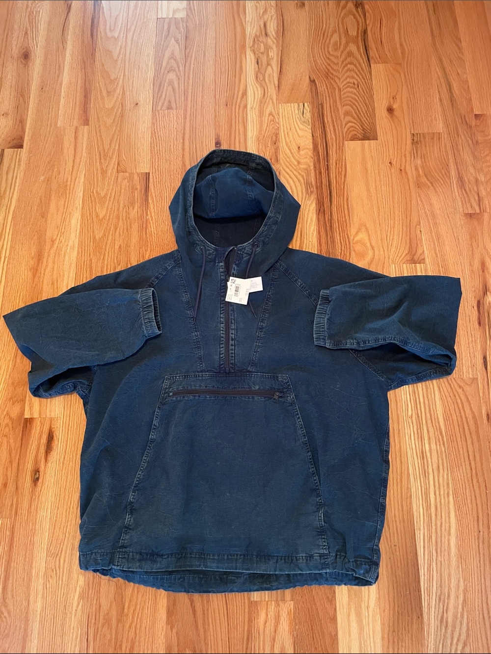 American Eagle NWT dark denim men’s 3/4 zip hooded jacket.